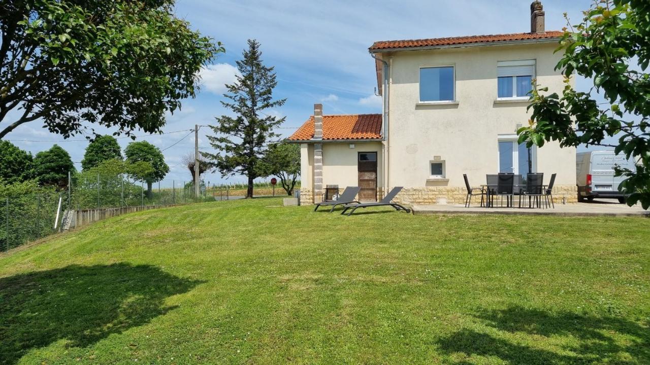 Gite Du Vignoble Puisseguin Exterior foto